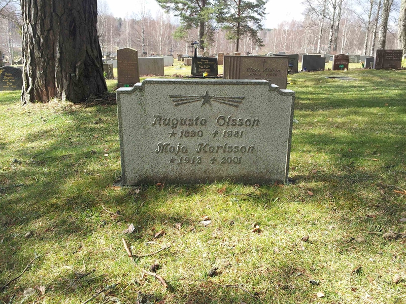 Grave number: 1 GL.9   108-109