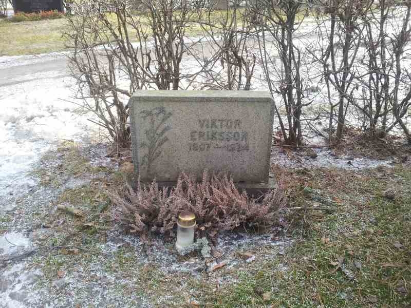 Grave number: 1 KV.3   226