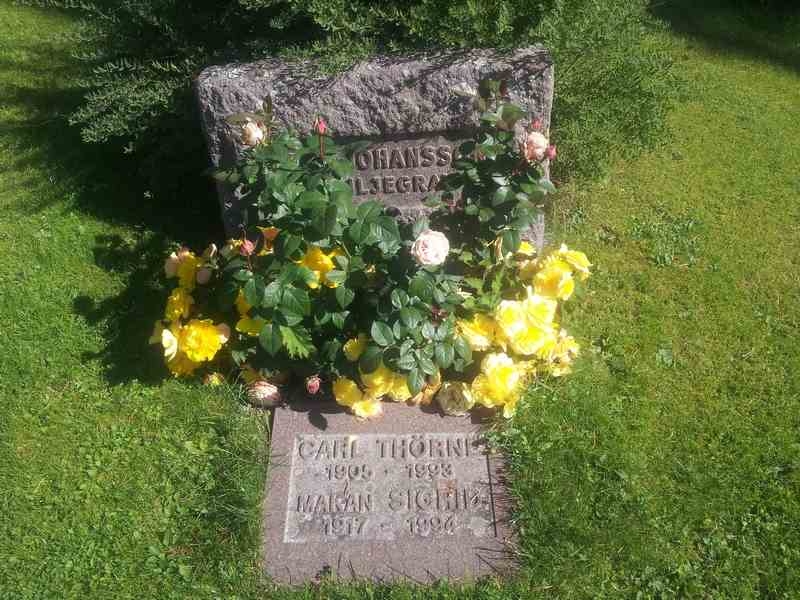 Grave number: 1 NF     4