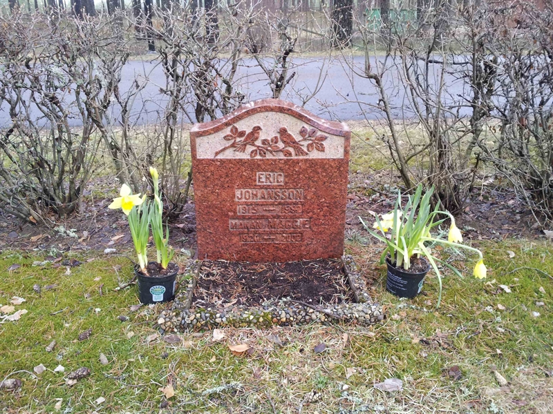 Grave number: 1 KV.9   409