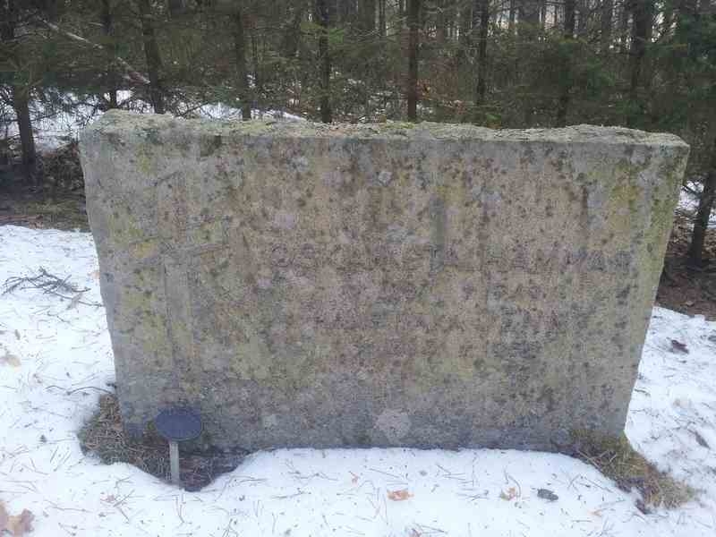 Grave number: 1 KV.5    12-13