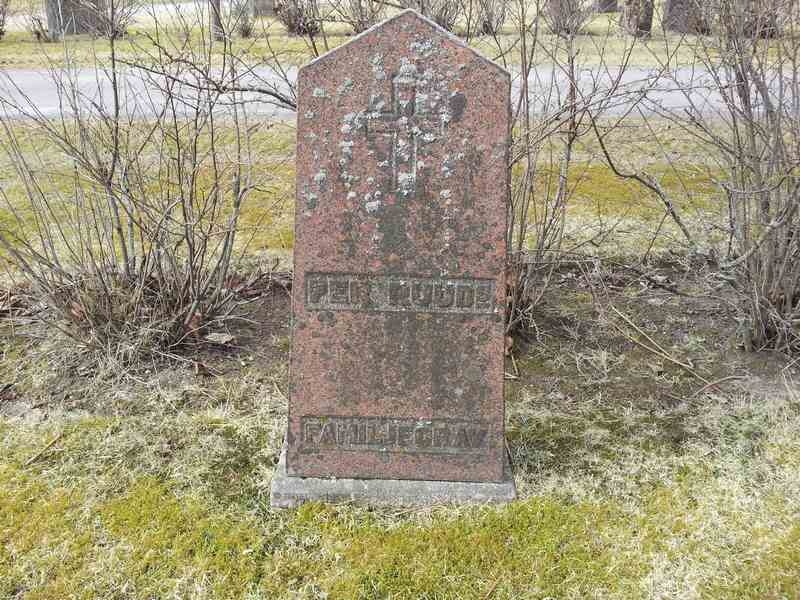 Grave number: 1 GL.4    35