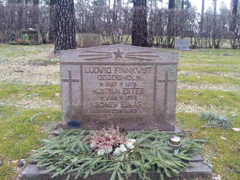 Hautatunnus: 1 KV.3    54-55