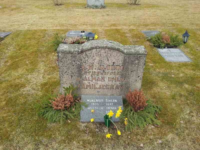 Grave number: 1 GL.4    43