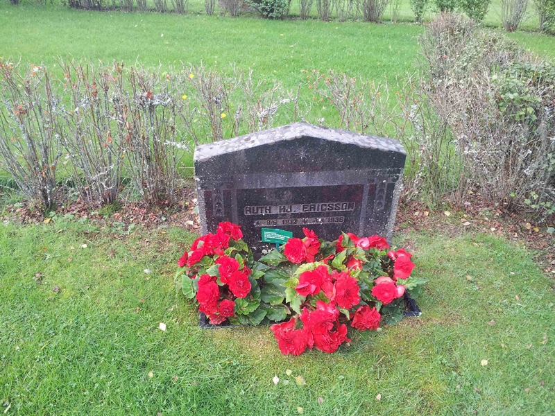 Grave number: 1 NH     4