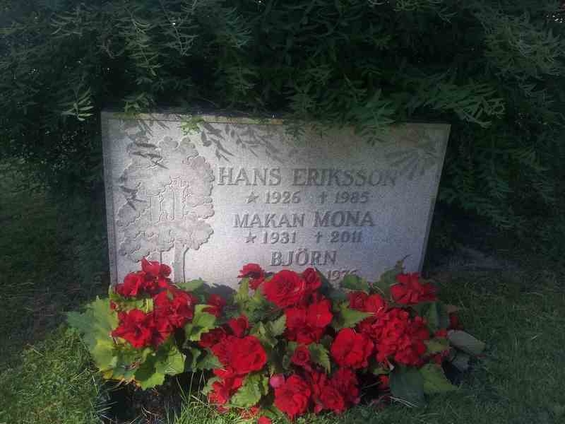 Grave number: 1 NE    18-1-3