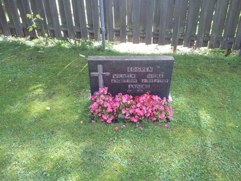 Grave number: 1 NA    11