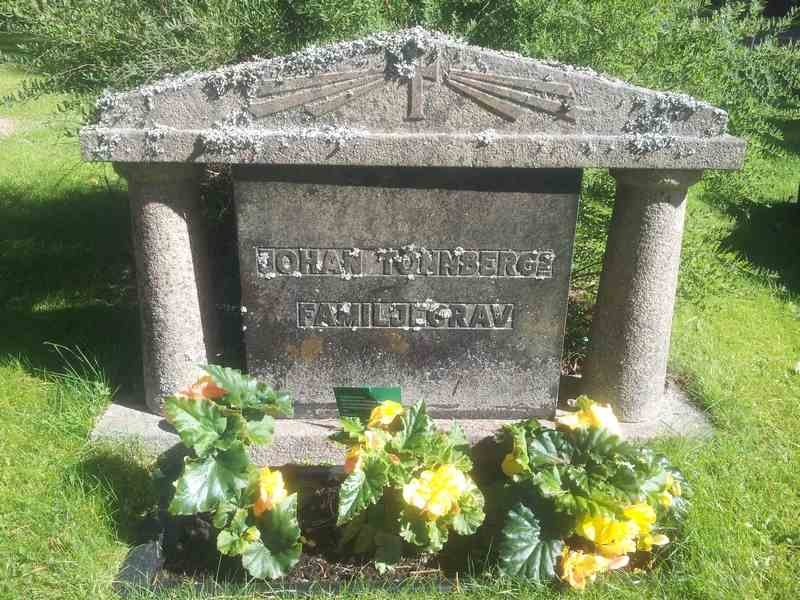 Grave number: 1 NF    31