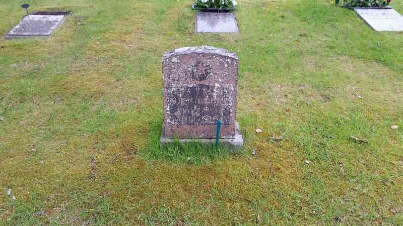 Grave number: 1 GL.7     2