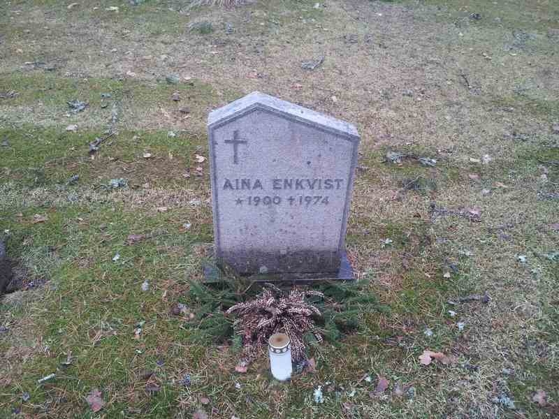 Grave number: 1 KV.4 1     9