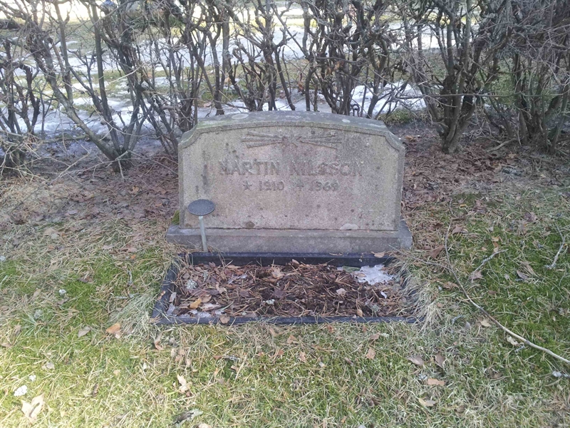 Grave number: 1 KV.7    26