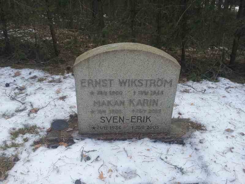 Grave number: 1 KV.5    41-42