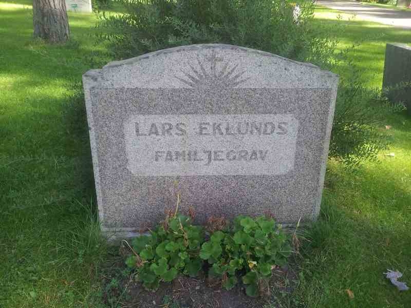 Grave number: 1 NF    55