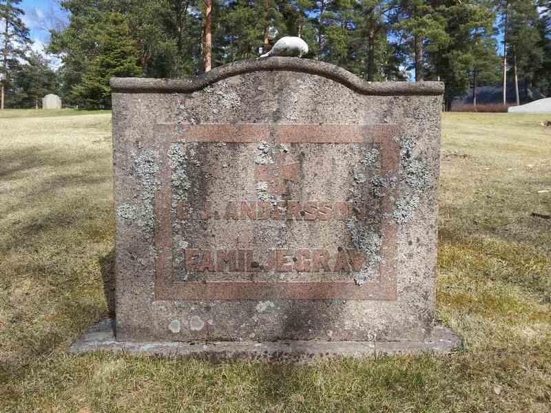 Grave number: 1 GL.6    12