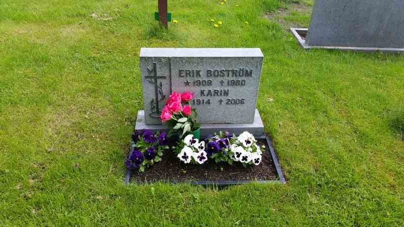 Grave number: 1 GL.8   106-107