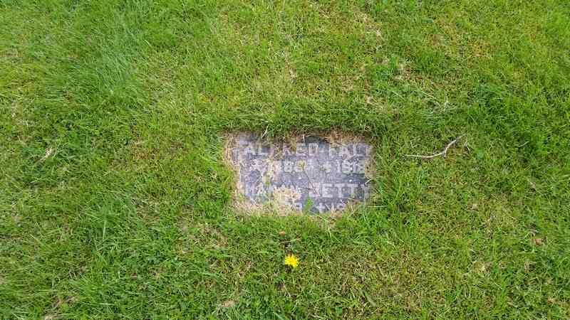 Grave number: 1 GL.8    99