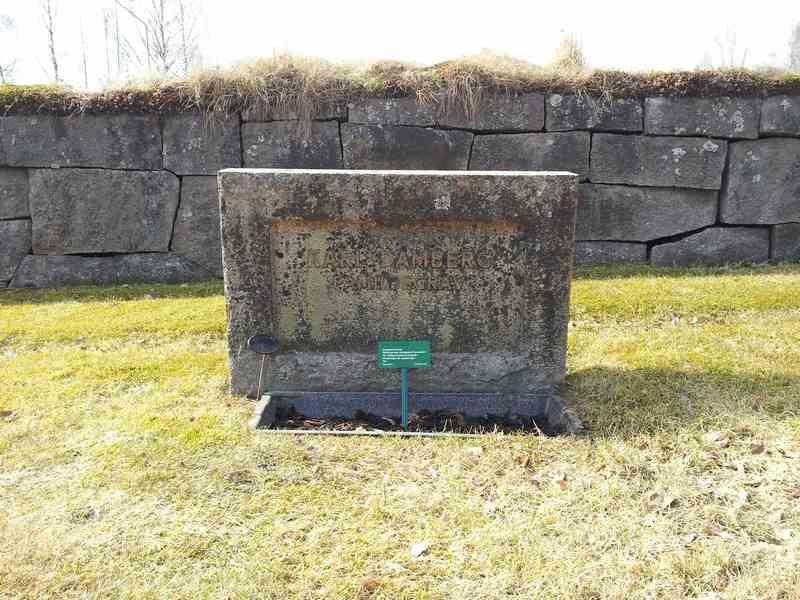 Grave number: 1 GL.1    13