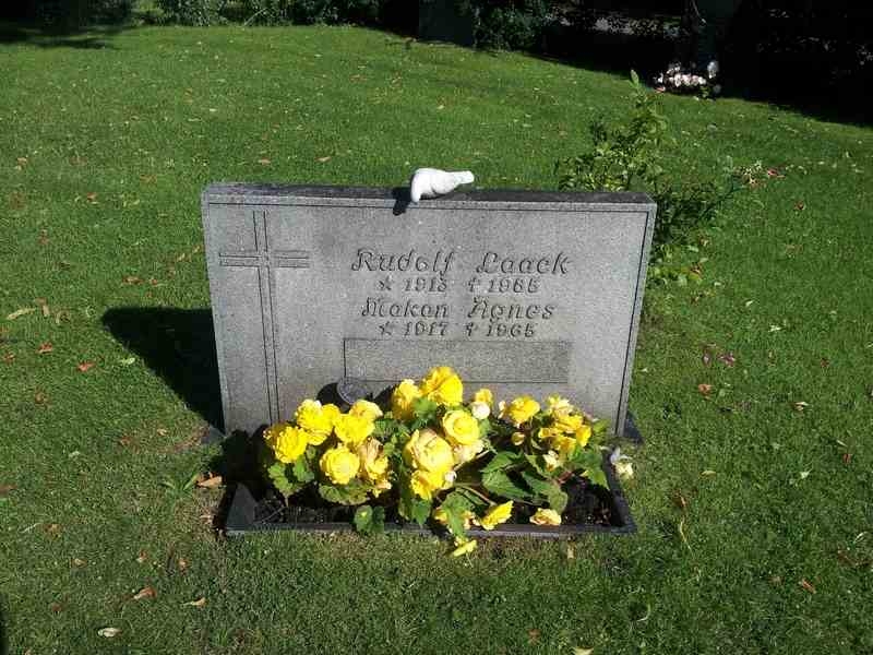 Grave number: 1 GL.3   101-103