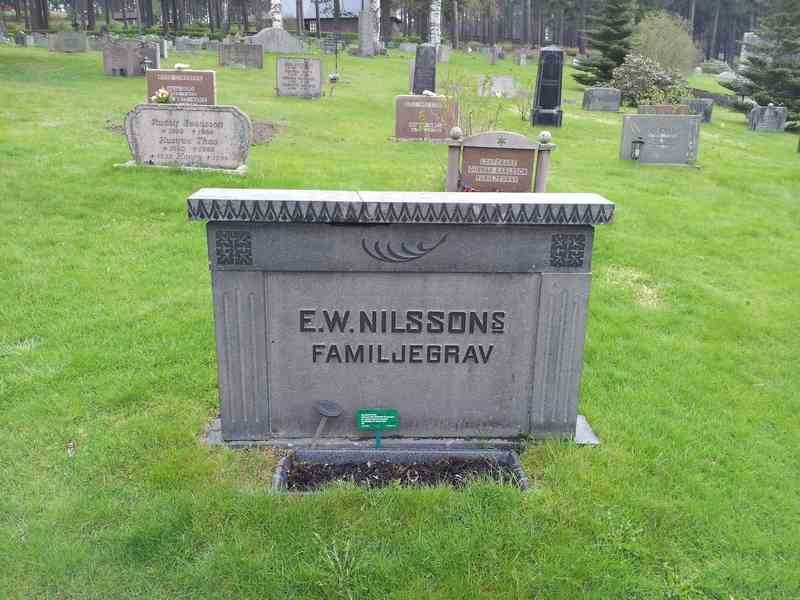 Grave number: 1 GL.3    17