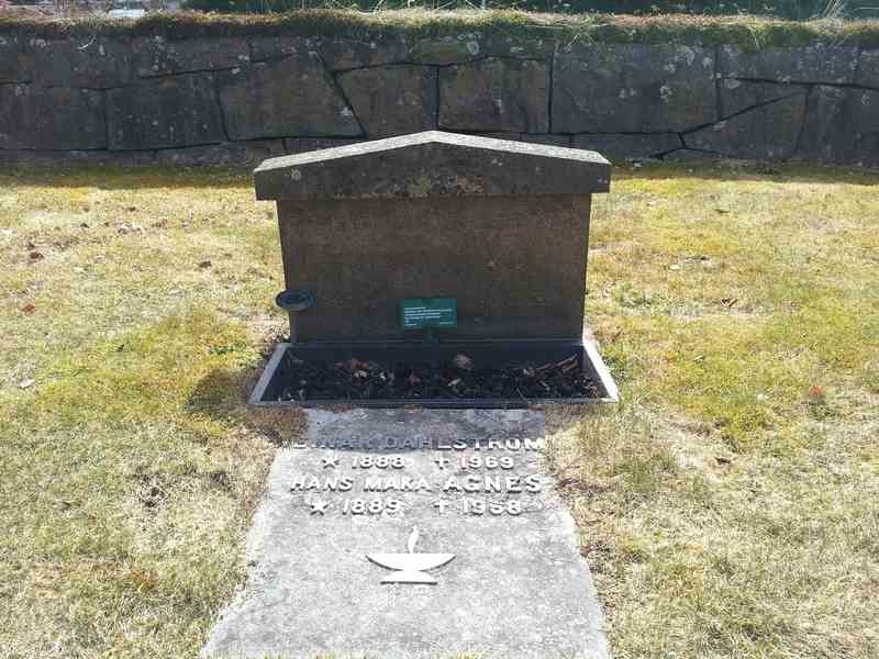 Grave number: 1 GL.2     7