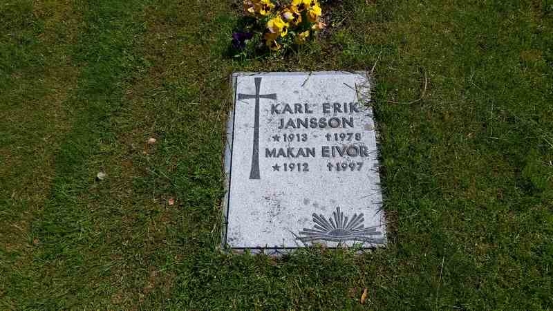 Grave number: 1 GL.8   366