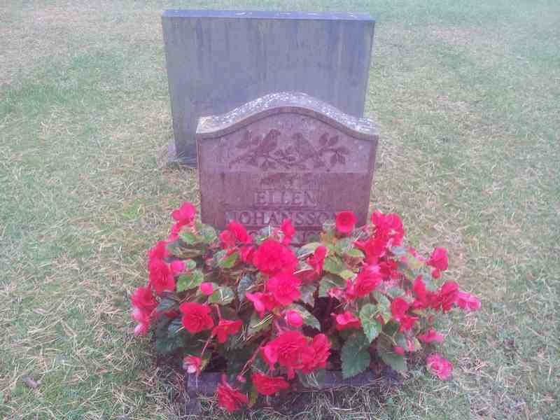 Grave number: 1 KV.9   190-192