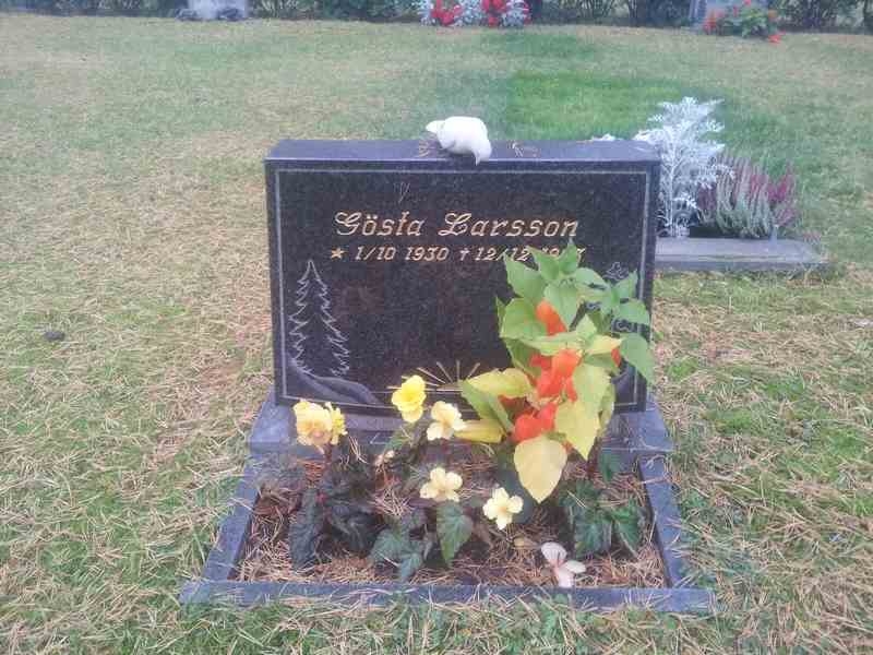 Grave number: 1 KV.9   364-365