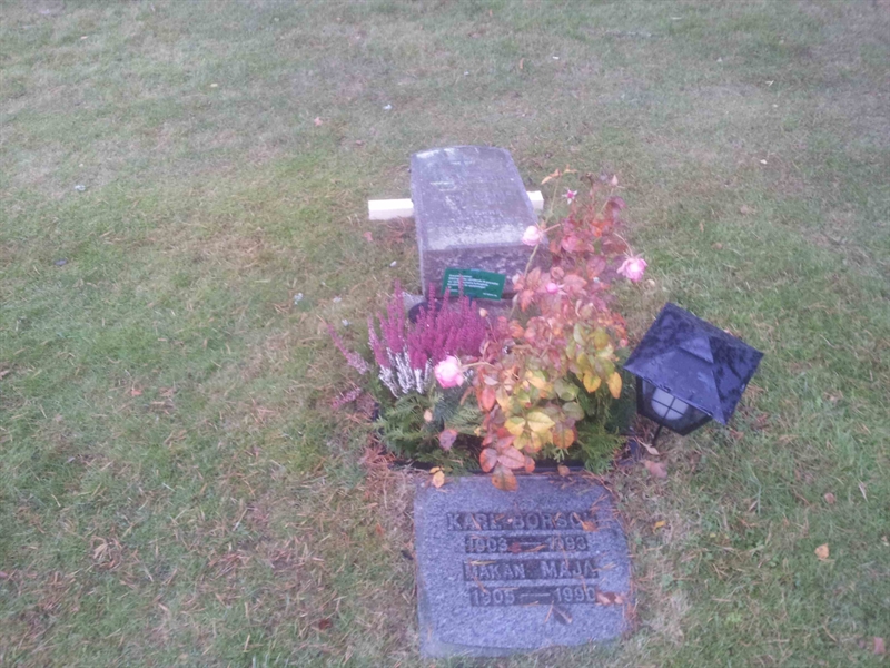 Grave number: 1 GL.9   180
