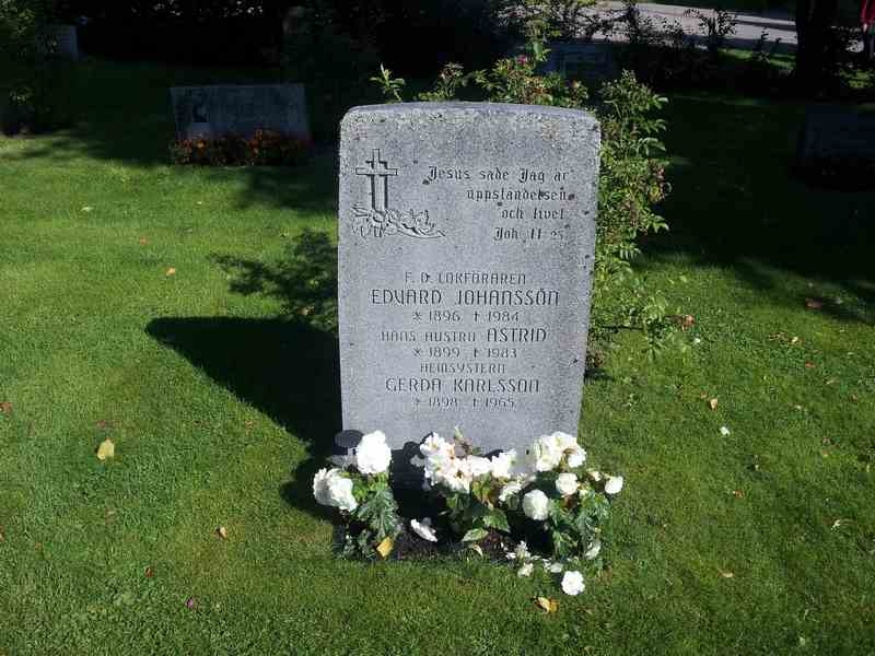 Grave number: 1 GL.3    92-94