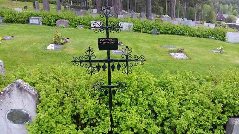 Grave number: 1 GL.8   307