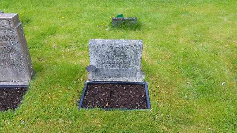 Grave number: 1 GL.8    65