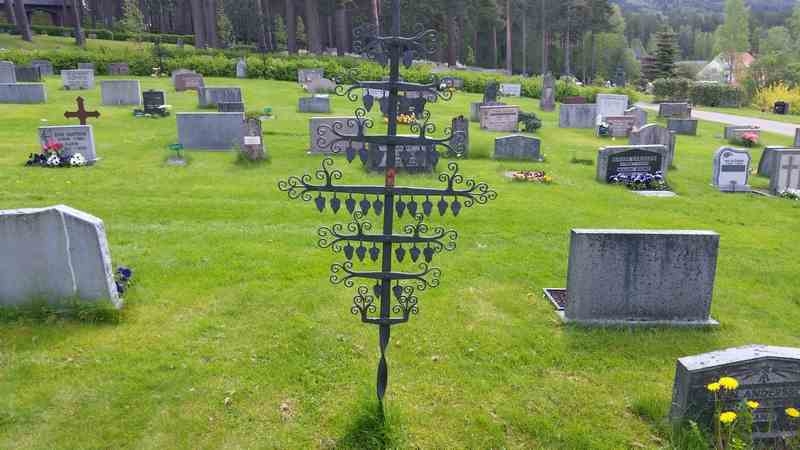 Grave number: 1 GL.8    47-48