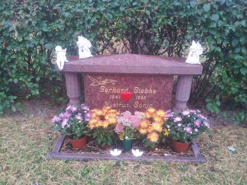 Grave number: 1 KV.9   281-282