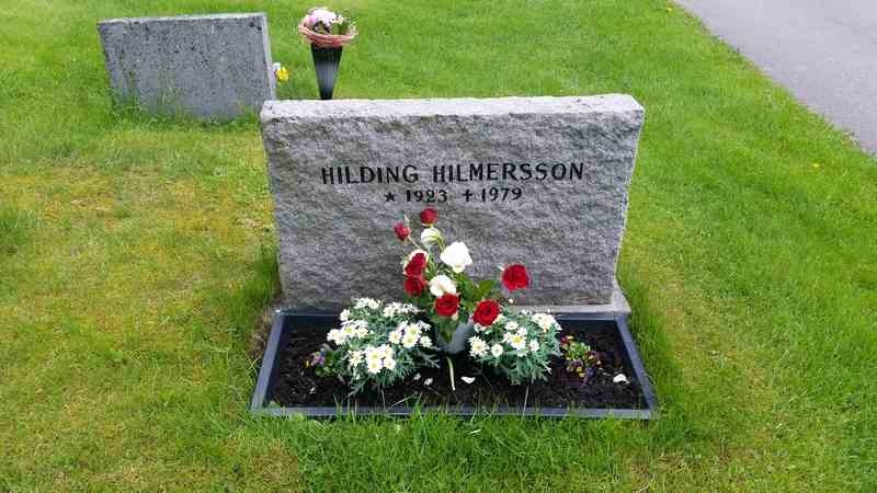 Grave number: 1 GL.8   187-188
