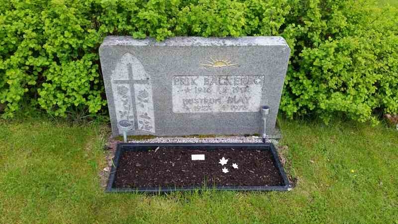 Grave number: 1 GL.8   308-309