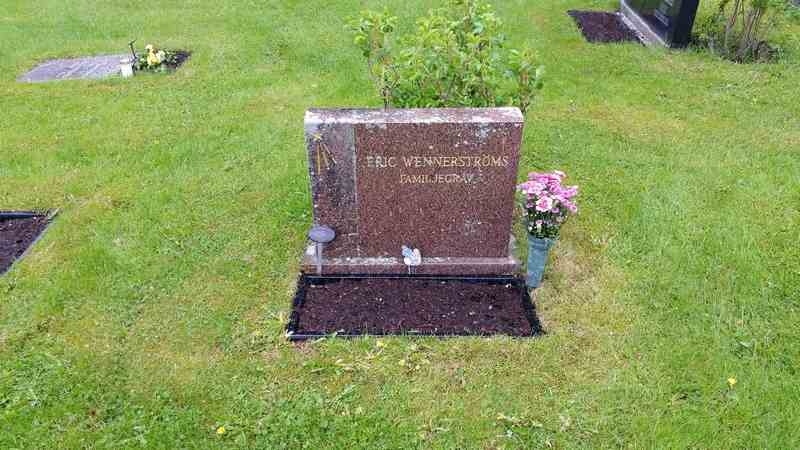Grave number: 1 GL.7    19