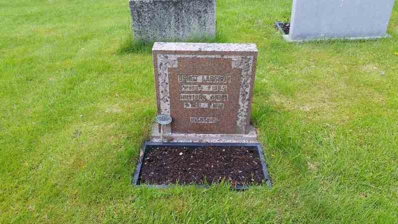 Grave number: 1 GL.8   280