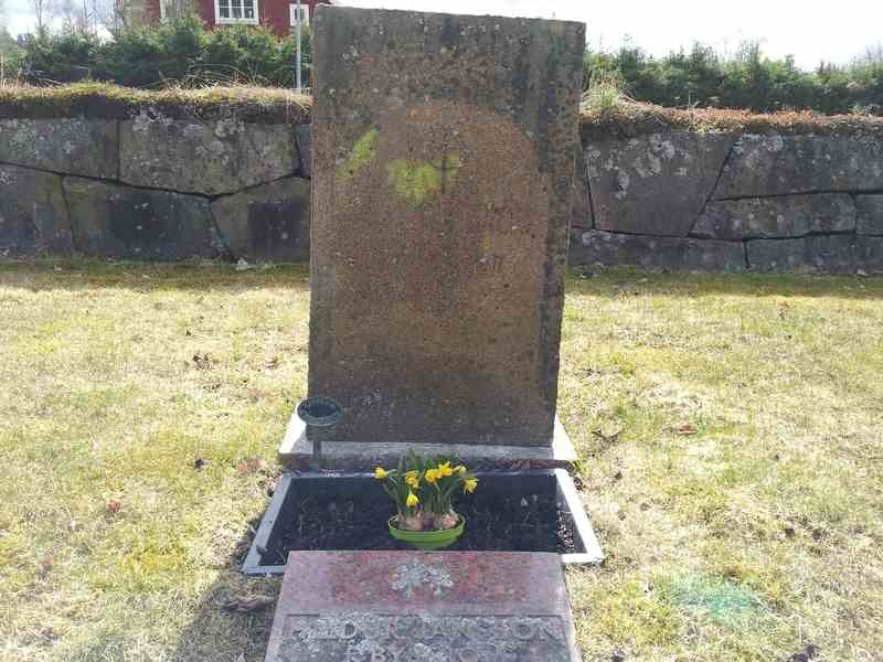Grave number: 1 GL.2     6