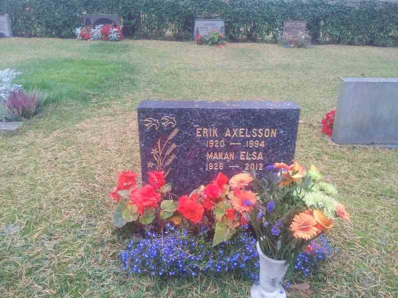 Grave number: 1 KV.9   362-363