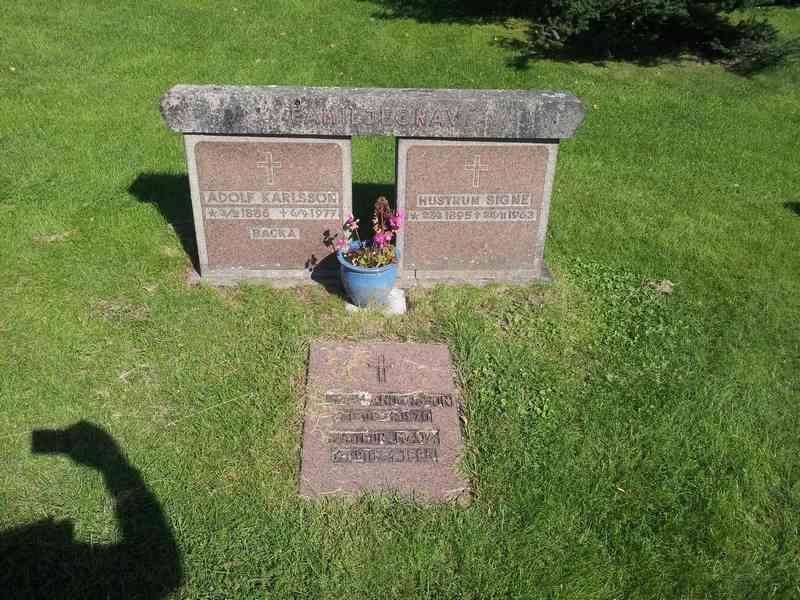 Grave number: 1 GL.3   138-139