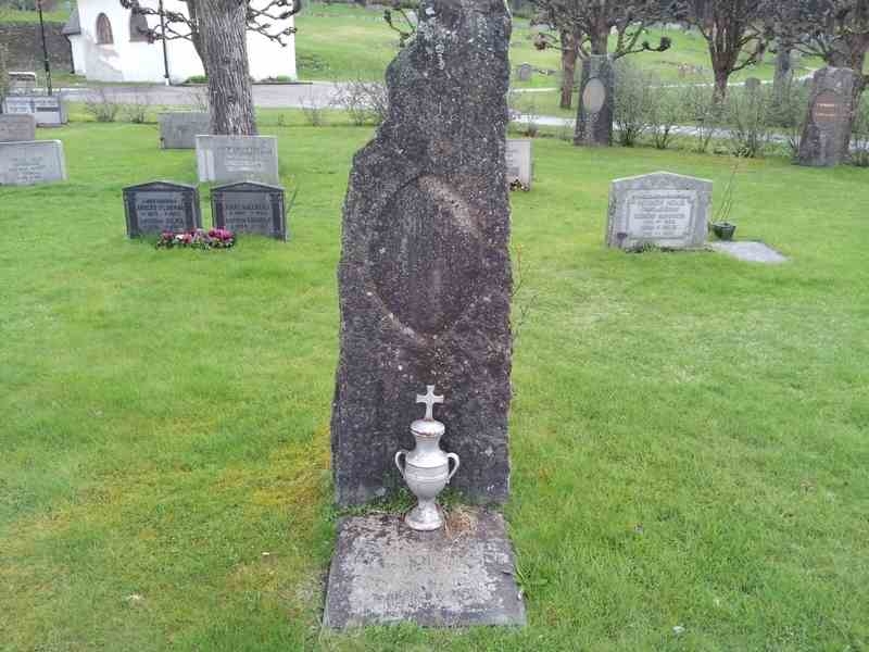 Grave number: 1 GL.3     5