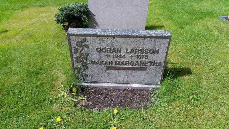 Grave number: 1 GL.8   212-213