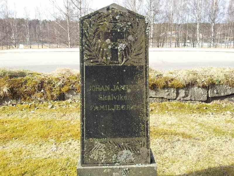 Grave number: 1 GL.1    37