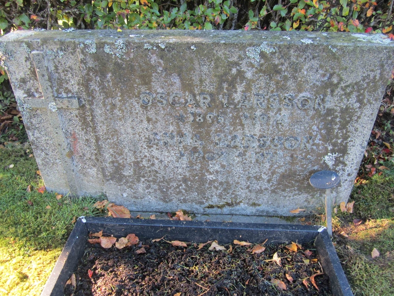 Grave number: 1 20    62-63