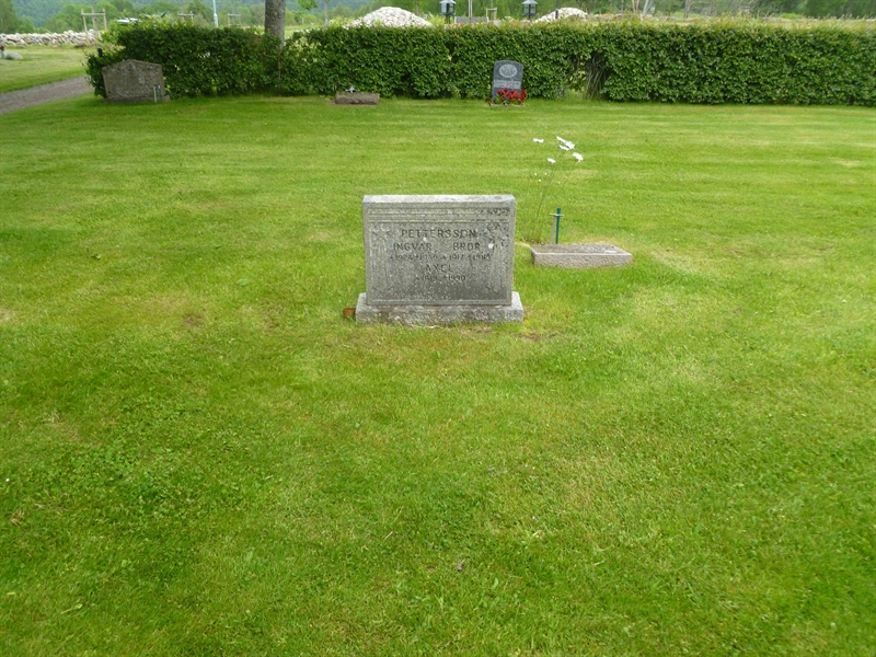 Grave number: ROG B  443