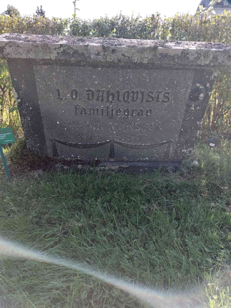 Hautatunnus: 1 D   023