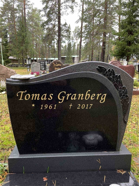 Grave number: 3 6    71