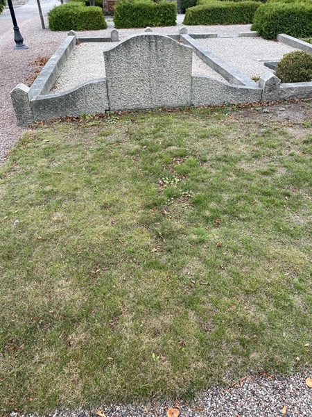 Hautatunnus: VK I   102