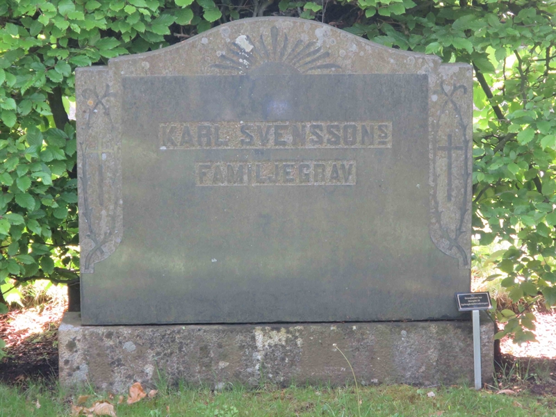 Grave number: HÖB 30     6