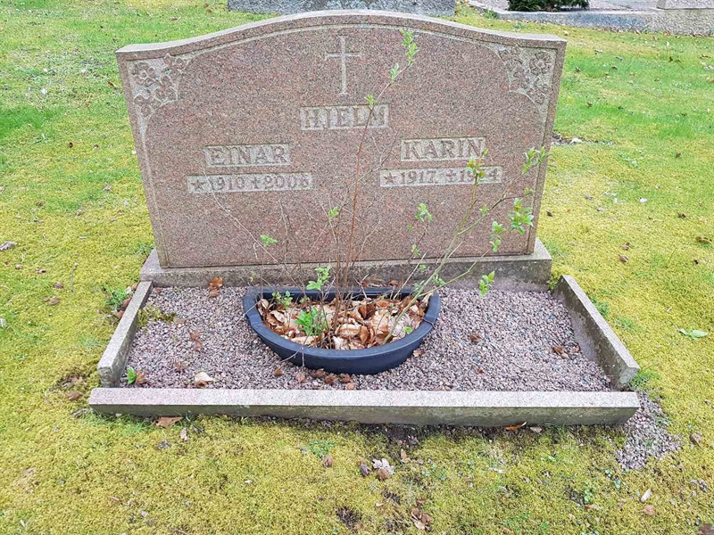 Grave number: 01  3403